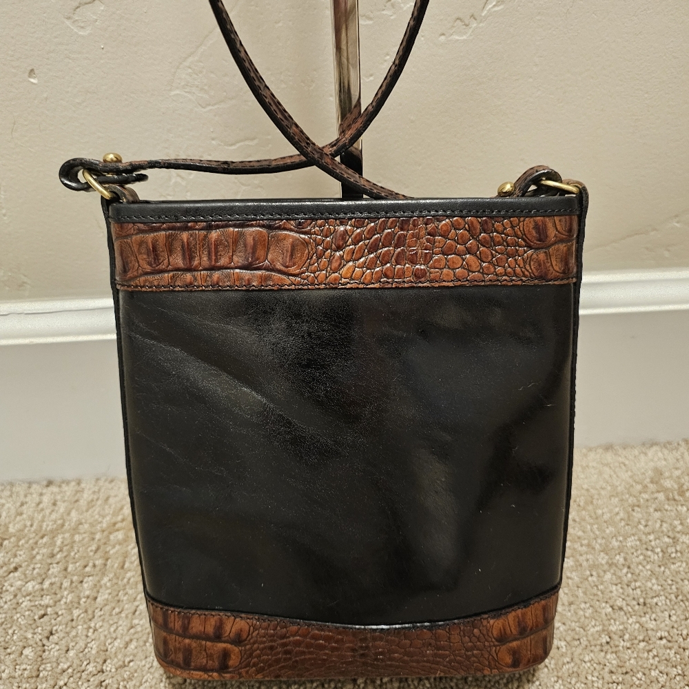 Brahmin Crossbody Bag Vintage. Black and Brown Leather - Picture 13 of 14